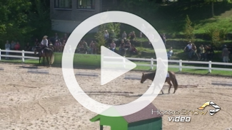 Play video